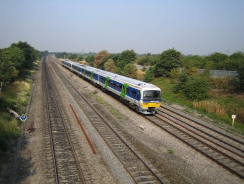 Ilustratīvs dzelzceļa līnijas attēls
